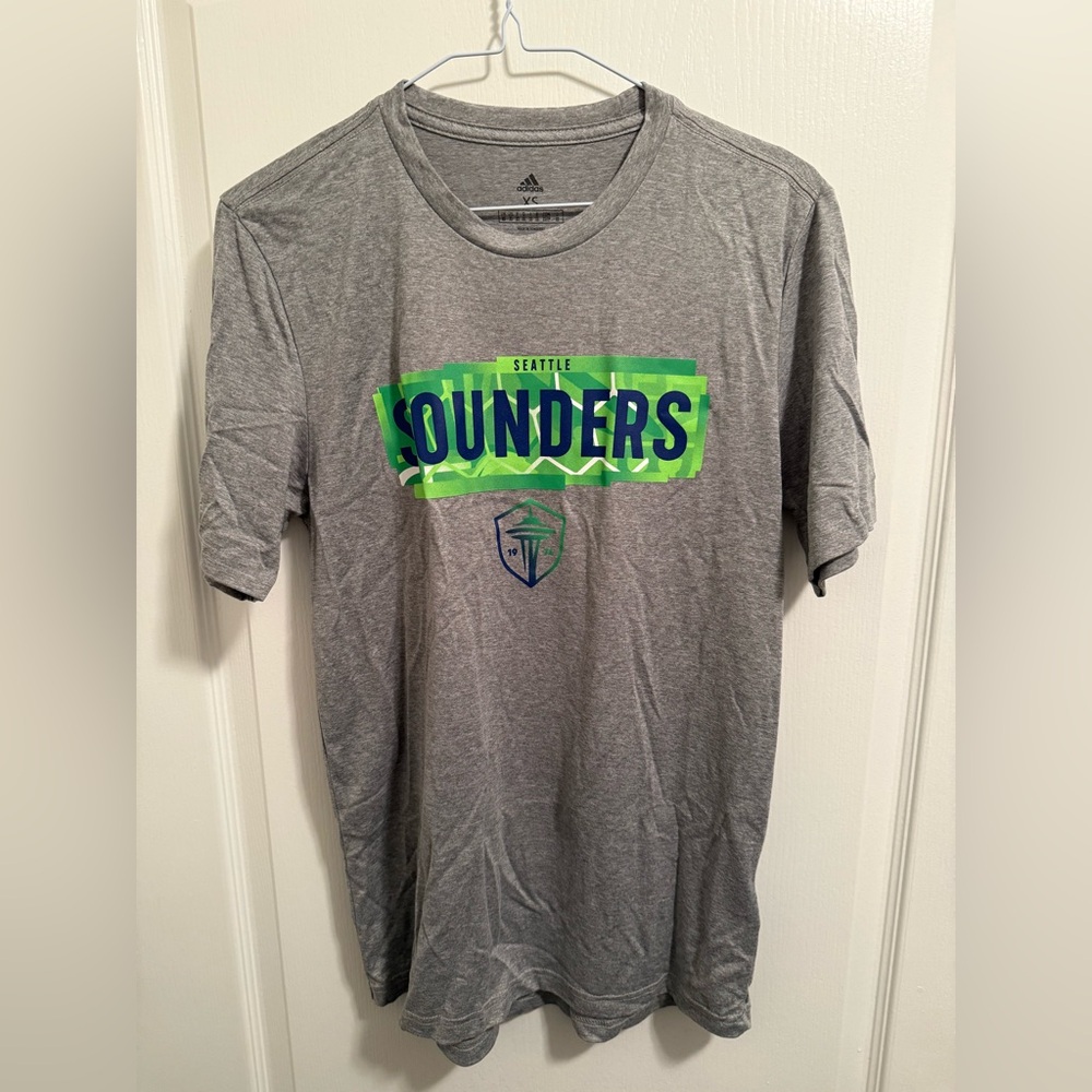 Adidas Men’s Gray Seattle Sounders Pregame Short Sleeve Tee - Size XS
